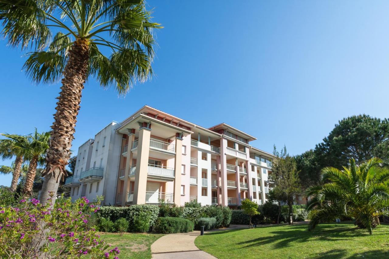 卡朗克公园酒店 Fréjus 外观 照片